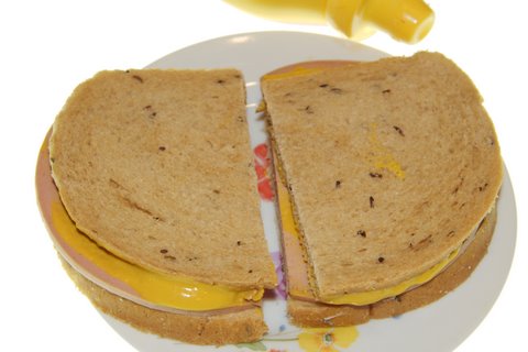 bologna-sandwich