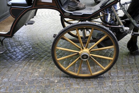 carriage-wheel